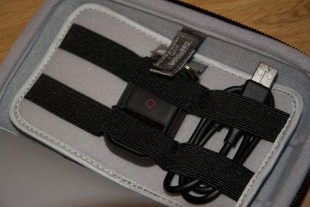 Unsponsored Lowepro Dashpoint AVC